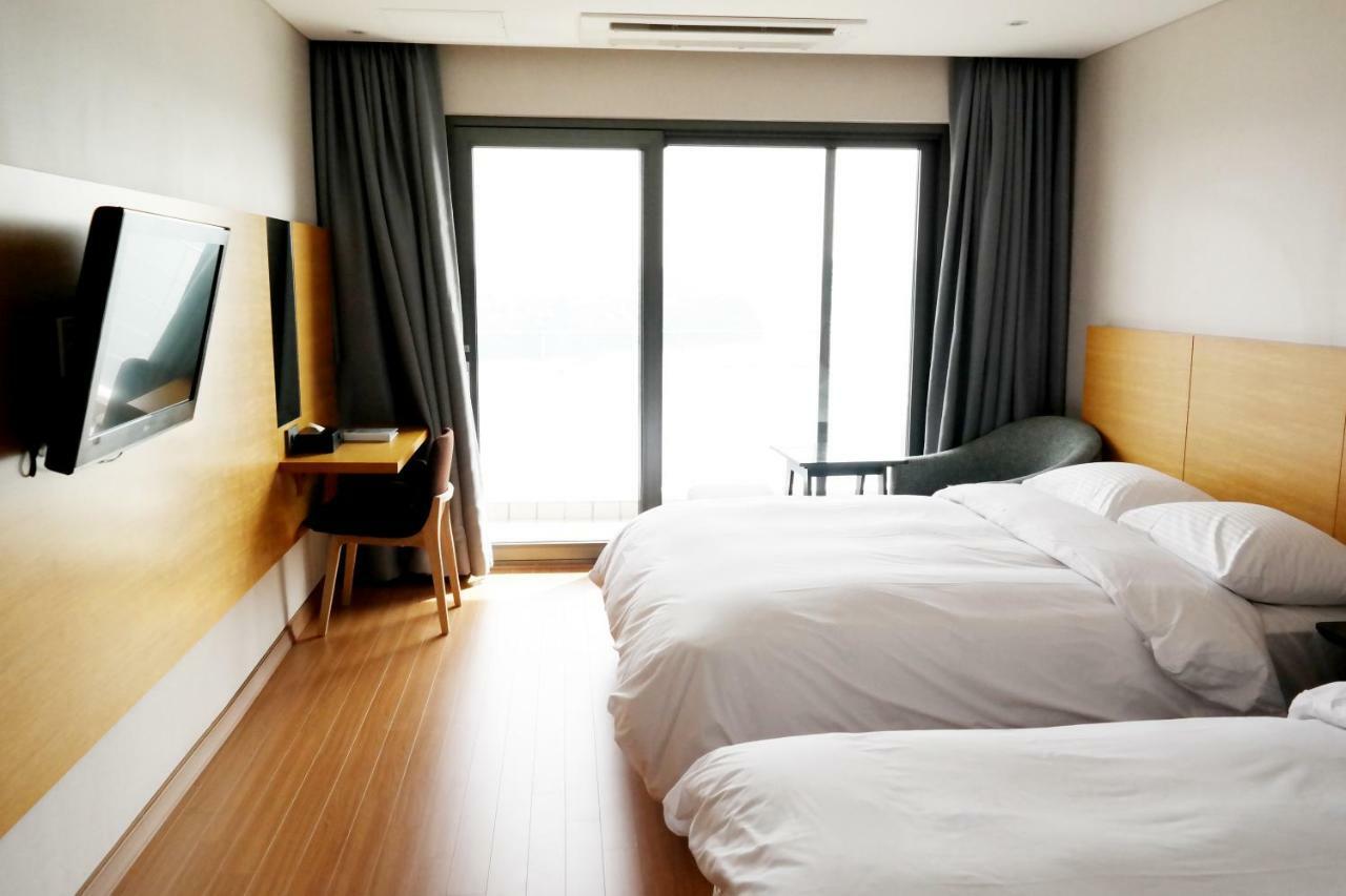 Asia Lakeside Hotel Jinju Exterior foto